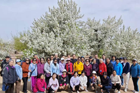 中药研究所组织开展退休老干部春游活动